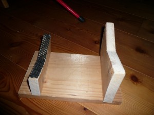 flavus1 (5).JPG (154.87 KiB) 5103 mal betrachtet Hierauf liegen die Gläser (das schwarze Zeug ist eine Rutschfeste Matte für Aquarien)