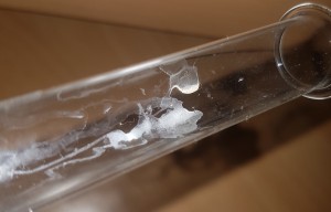 Weißes Zeug riecht irgendwie nach Menthol!?