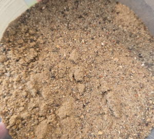 Sand mit geeigneter Körnung